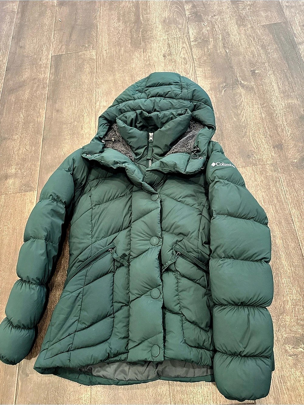 Columbia Hooded Green Puffer Jacket Size Medium